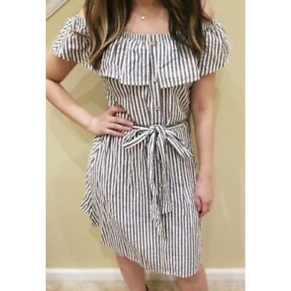 POTTER’S POT Off Shoulder Striped Belted dress